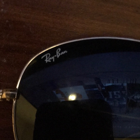 Ray ban sunglasses - Picture 3 of 4